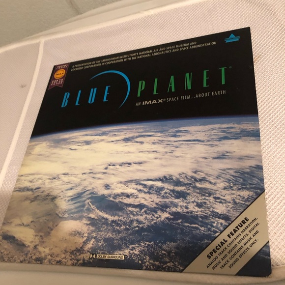 🌎IMAX Blue Planet Laserdisc- 699 $20 or $15 w/offer - Picture 1 of 3